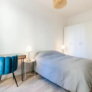  Appartement Cozy 1br In The Heart Of Cours Julien | By Airnest
